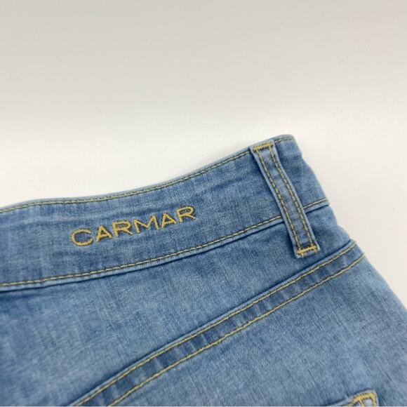 Carmar Denim Olivia Shredded Shorts Medium Wash Denim Jean Booty Short Size 28 - Picture 7 of 10